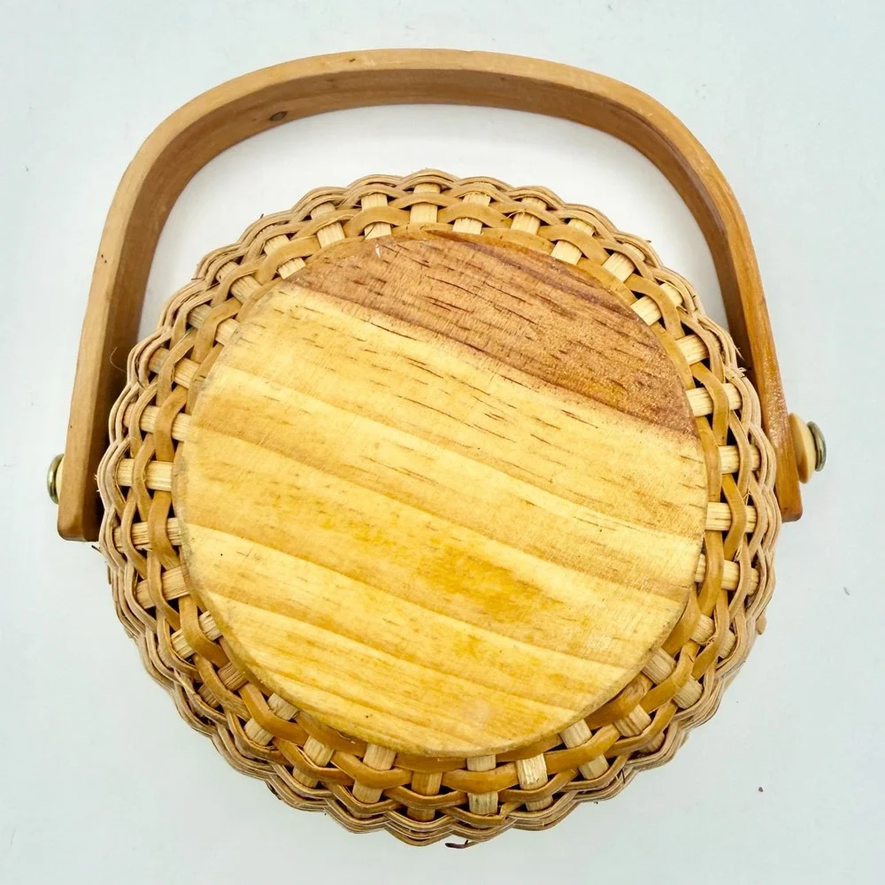 Vintage Nantucket Style Mini Basket Woven Rattan Bentwood Handle 4.5